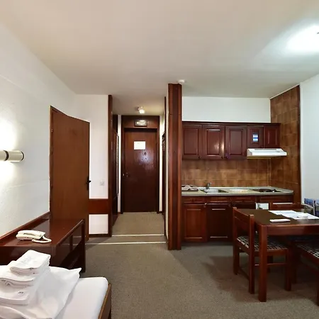 Jat Aparthotel